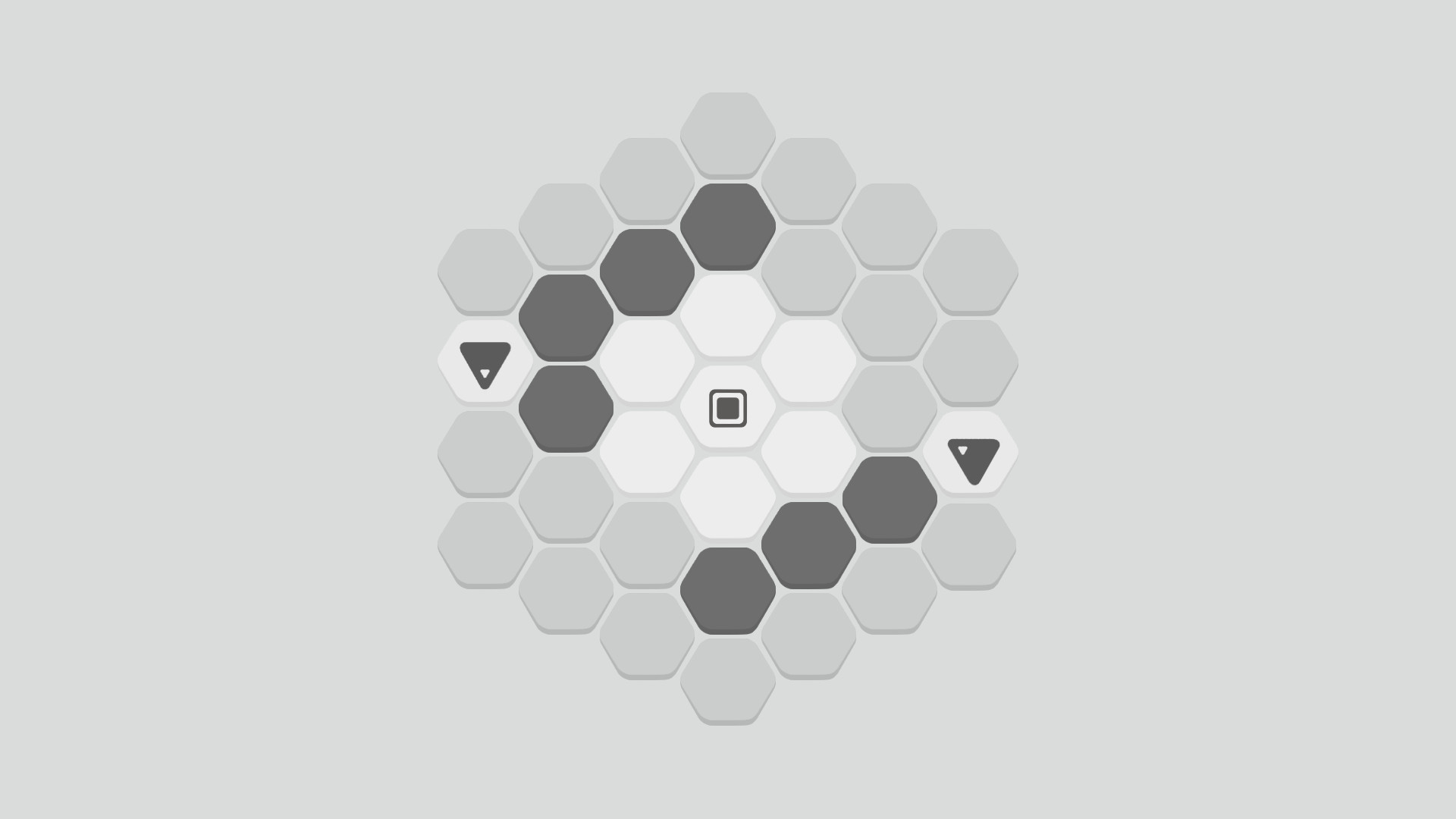 Hexa Turn：小型六边格盘上逐回合封锁格子，阻止三角形抵达方形目标。