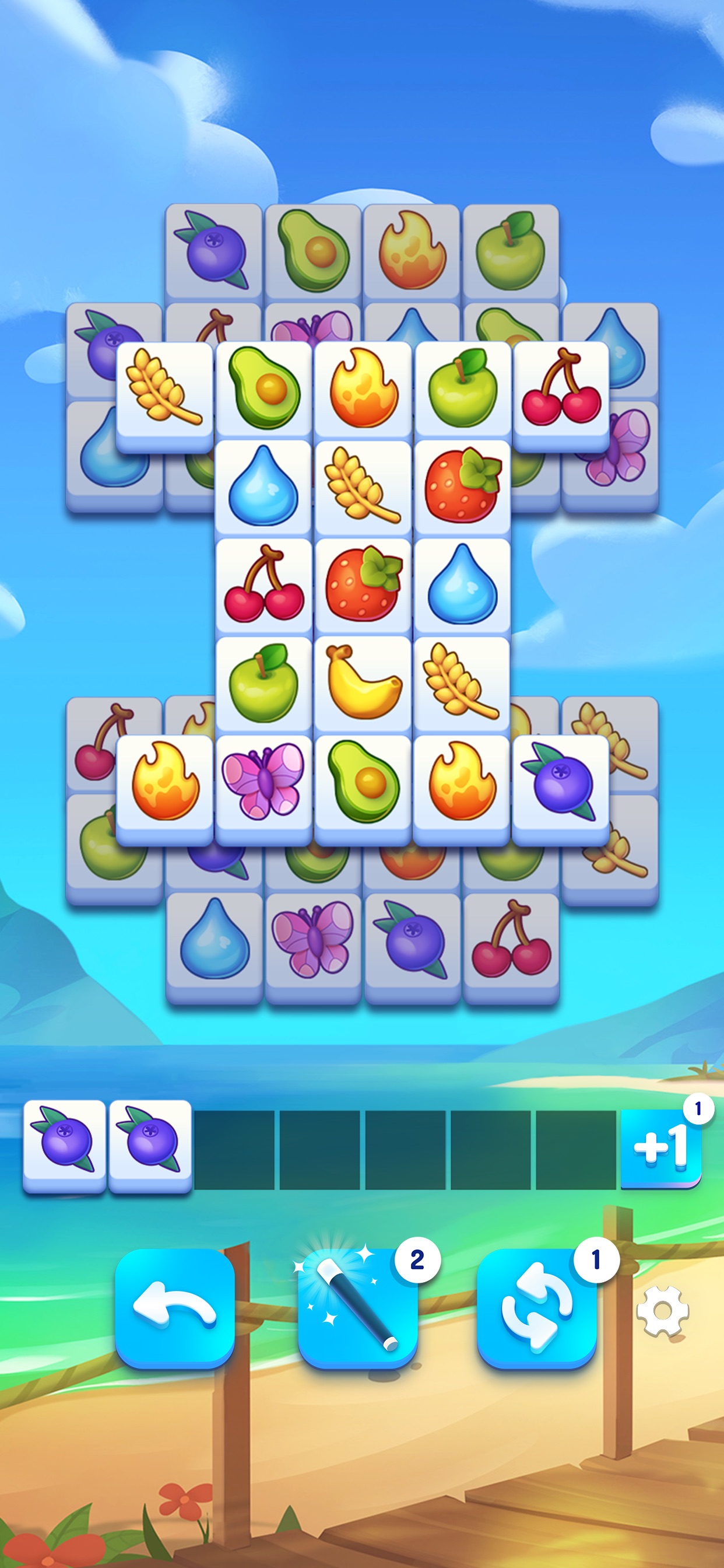 Triple Tile：从有遮挡关系的多层牌阵选取图案牌送入底部暂存槽，集齐三个相同图案清除。