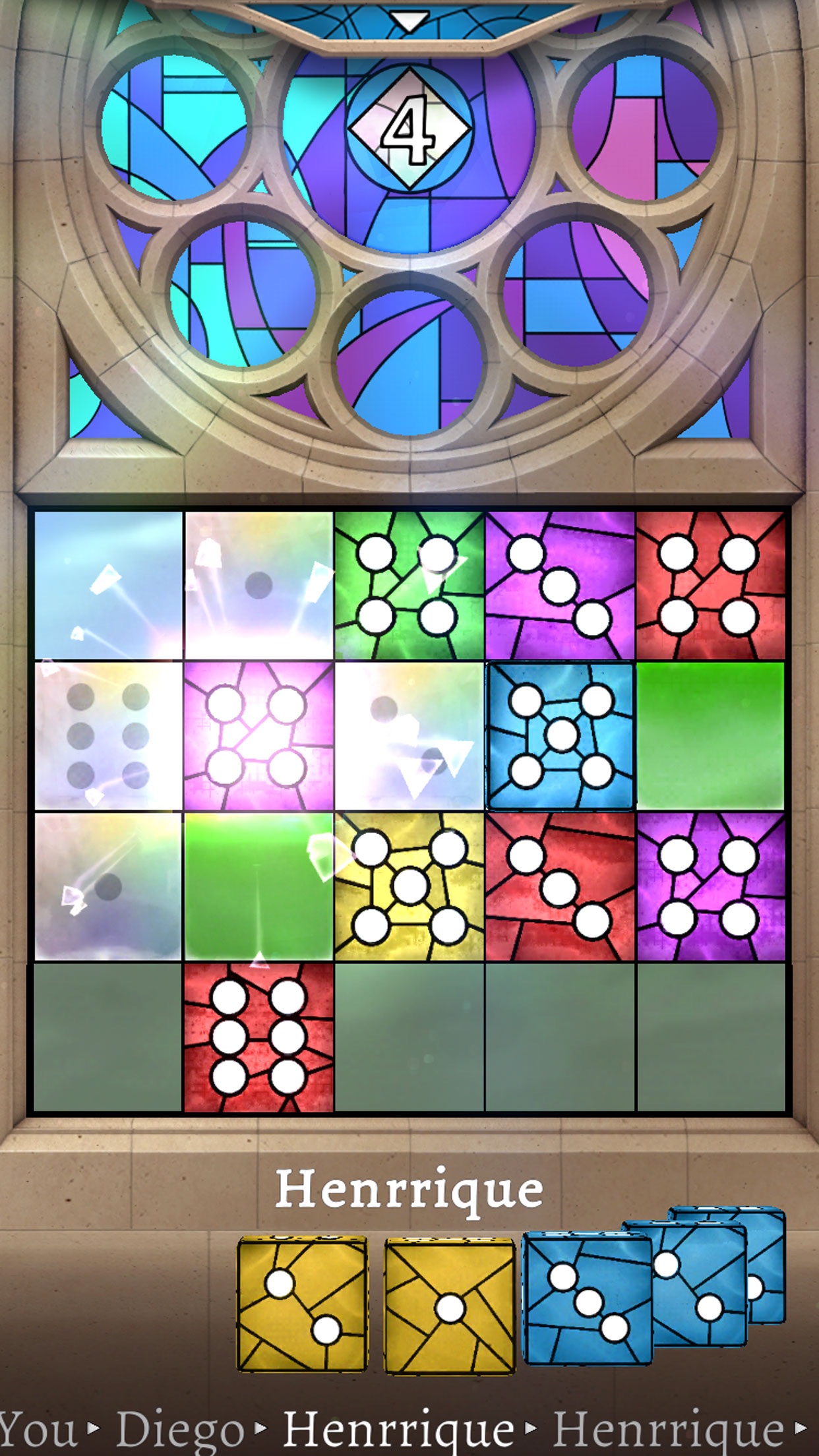 Sagrada：选择彩色骰子填入4×5彩窗网格，遵循格内颜色或点数限制及相邻骰子的摆放约束，完成计分目标。